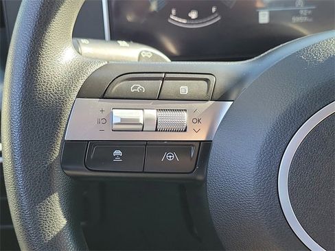 Used 2025 Hyundai Sonata SE image 5