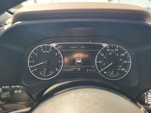 Certified 2023 Nissan Rogue SV FWD image 29