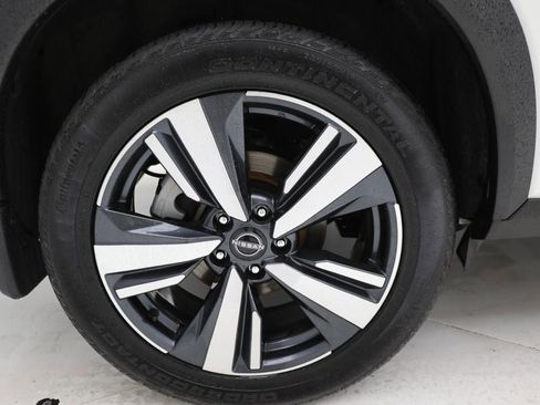 Used 2023 Nissan Rogue SL w/ SL Premium Package AWD/4WD image 9