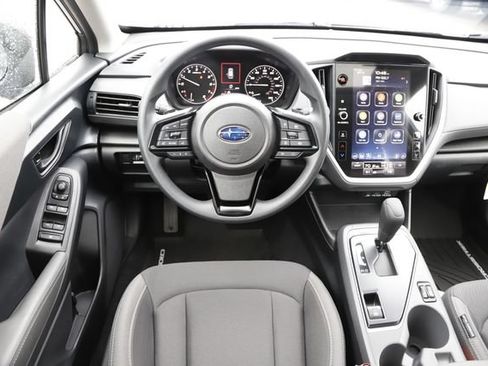 Used 2025 Subaru Crosstrek 2.5i Premium AWD/4WD image 18
