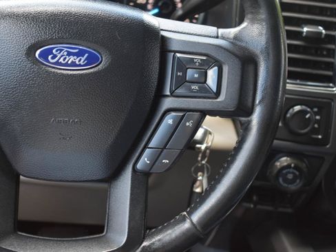 Used 2018 Ford F150 XLT w/ Equipment Group 302A Luxury AWD/4WD image 28
