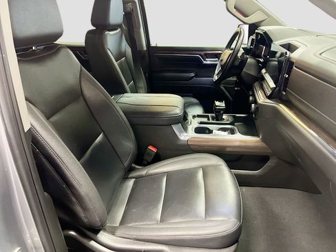 Used 2024 Chevrolet Silverado 1500 RST w/ Redline Edition AWD/4WD image 29
