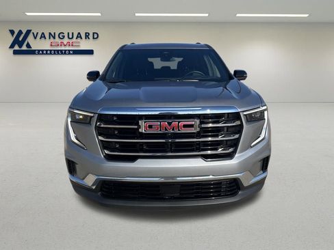 Used 2025 GMC Acadia Elevation image 10