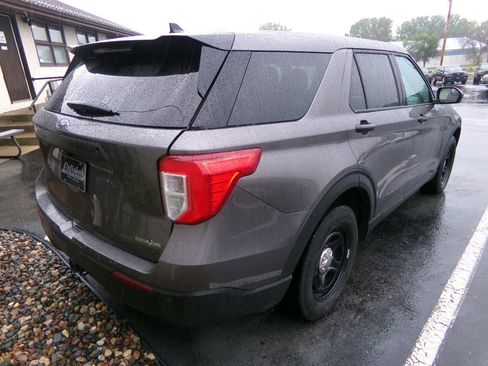 Used 2022 Ford Explorer 4WD Police Interceptor image 3