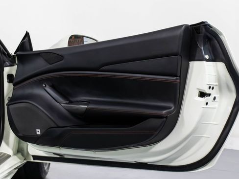 Certified 2019 Ferrari 488 Spider RWD image 48