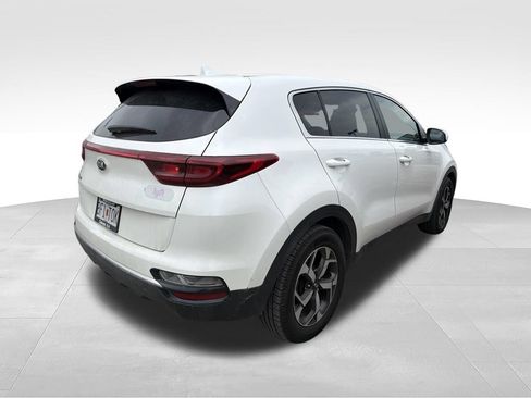 Used 2022 Kia Sportage LX FWD image 3