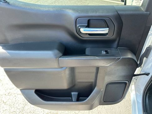 Used 2022 Chevrolet Silverado 1500 Custom RWD image 32
