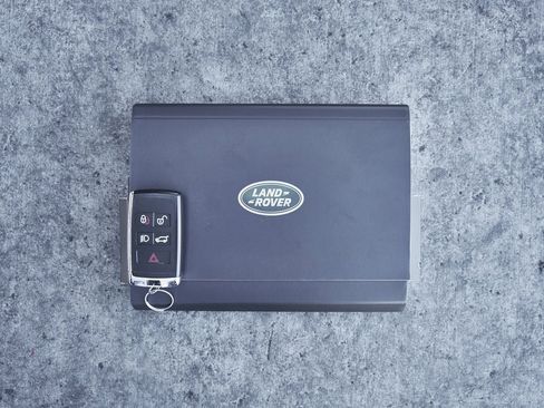 Used 2023 Land Rover Range Rover SE image 76