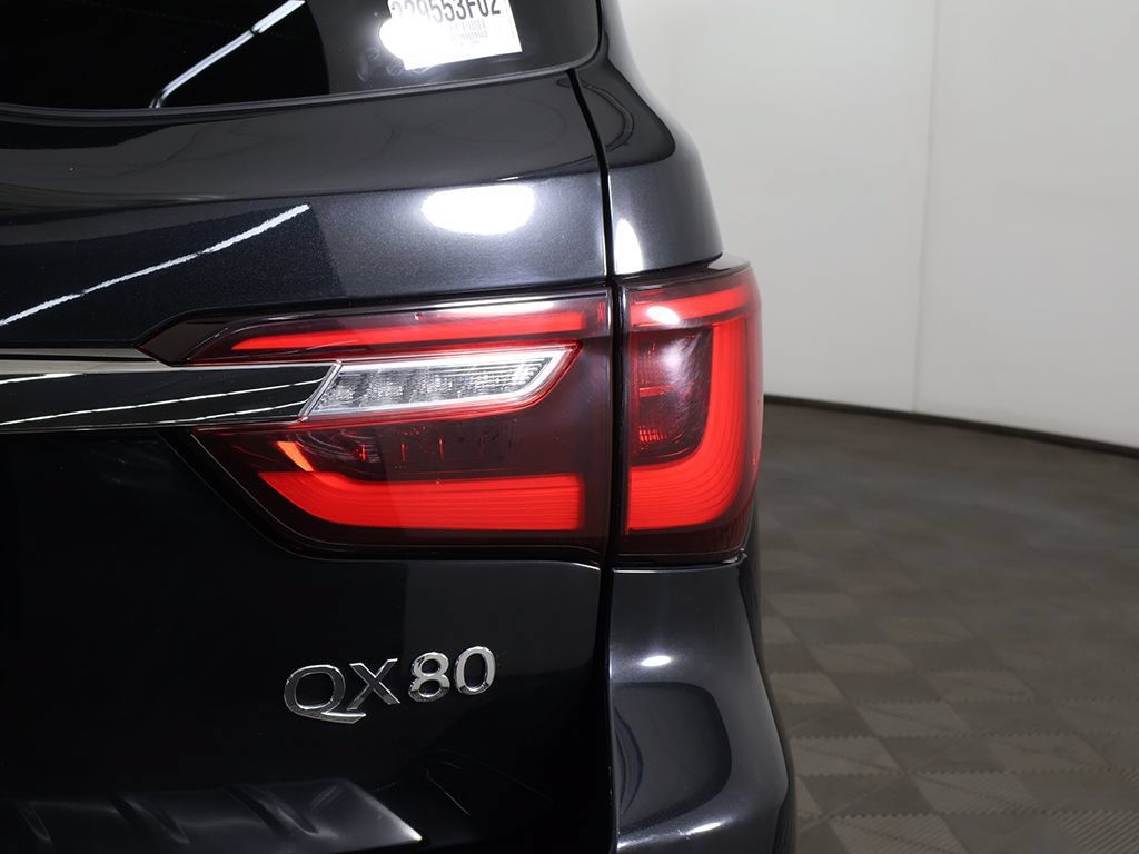 Used 2024 INFINITI QX80 Sensory AWD/4WD image 21