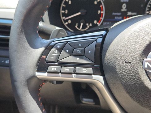 Used 2023 Nissan Altima 2.5 SR AWD/4WD image 21