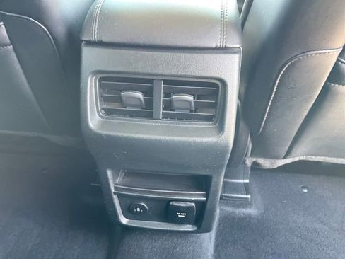 Used 2024 Ford Edge SEL w/ Convenience Package image 31