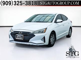 Used 2019 Hyundai Elantra SE w/ Winter Weather Package image 1