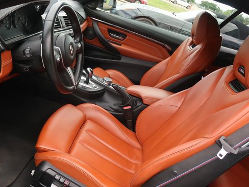 Used 2019 BMW M4 Convertible w/ Competition Package RWD image 15