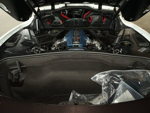 Used 2026 Chevrolet Corvette ZR1 RWD image 36