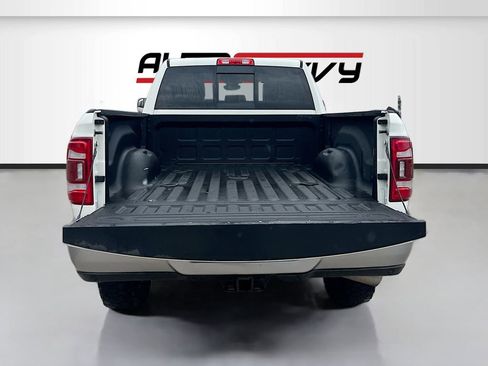 Used 2021 RAM 3500 Laramie image 22