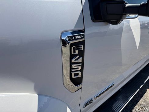 Used 2017 Ford F450 Platinum w/ Platinum Ultimate Package AWD/4WD image 10