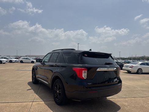 Used 2022 Ford Explorer XLT RWD image 19