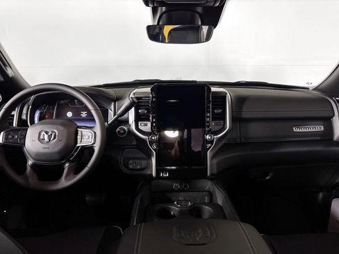 New 2026 RAM 2500 Laramie AWD/4WD image 12