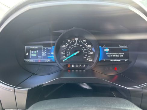 Used 2024 Ford Edge SEL AWD/4WD image 13
