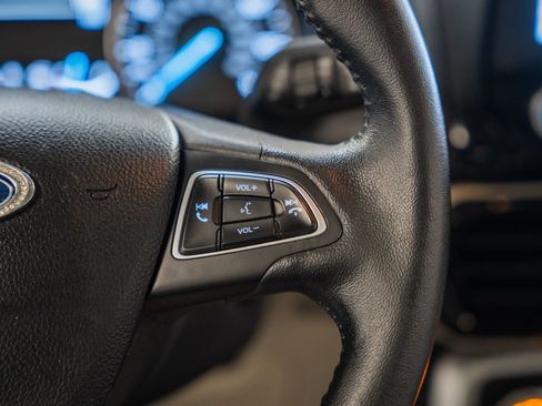 Used 2019 Ford EcoSport Titanium image 32