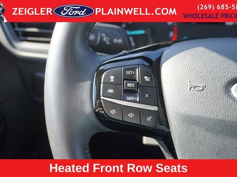 Used 2022 Ford Escape SE w/ Cold Weather Package image 23