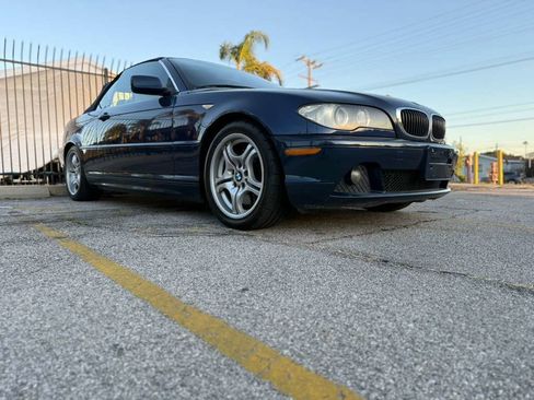 Used 2004 BMW 330Ci Convertible image 2