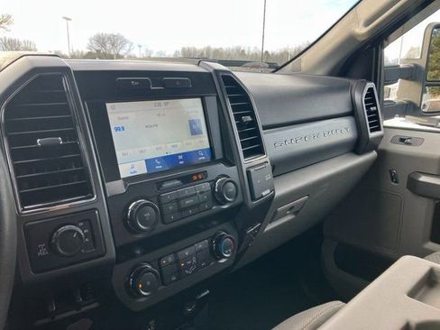 Used 2021 Ford F350 XLT w/ Snow Plow Prep Package image 7