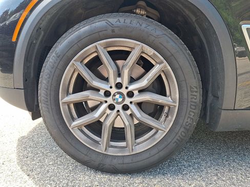 Used 2022 BMW X5 xDrive40i AWD/4WD image 8