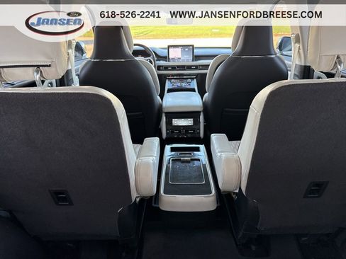 Used 2020 Lincoln Aviator Black Label w/ Dynamic Handling Package image 33