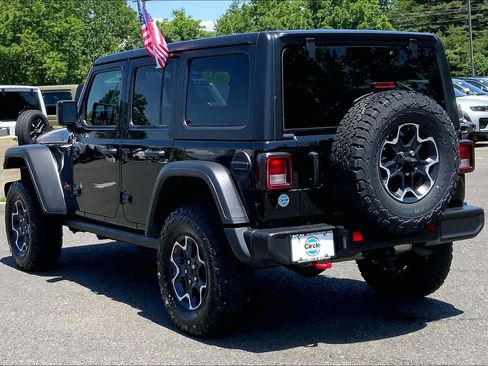 Used 2023 Jeep Wrangler Unlimited Rubicon w/ Cold Weather Group AWD/4WD image 9