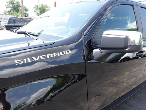 Used 2022 Chevrolet Silverado 1500 LT AWD/4WD image 7