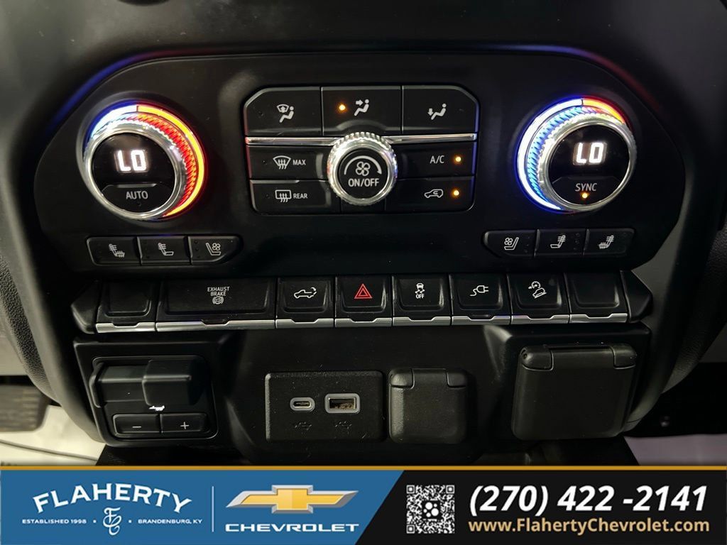Used 2021 GMC Sierra 3500 AT4 w/ Gooseneck/5TH Wheel Package AWD/4WD image 29