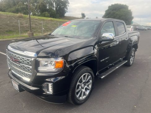 Used 2021 GMC Canyon Denali image 5