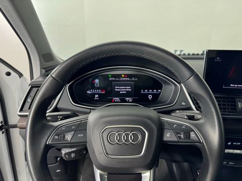 Used 2024 Audi Q5 2.0T Premium Plus image 24