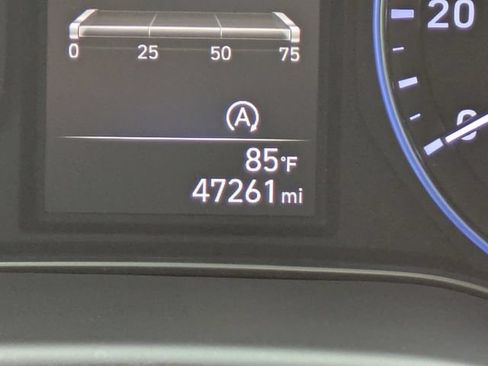 Used 2022 Hyundai Kona SEL FWD image 29