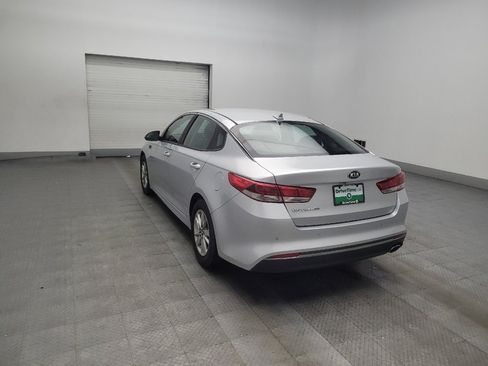 Used 2018 Kia Optima LX FWD image 6