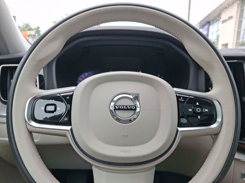 Certified 2024 Volvo XC60 B5 Plus w/ Protection Package Premier AWD/4WD image 21