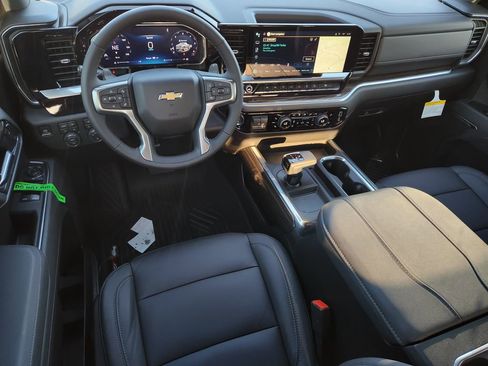 New 2026 Chevrolet Silverado 1500 LT image 19