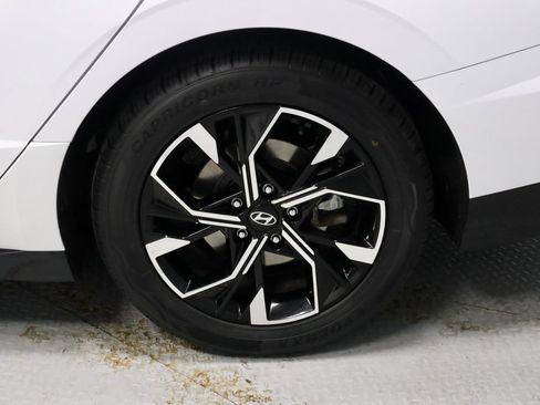Certified 2025 Hyundai Sonata SEL FWD image 21