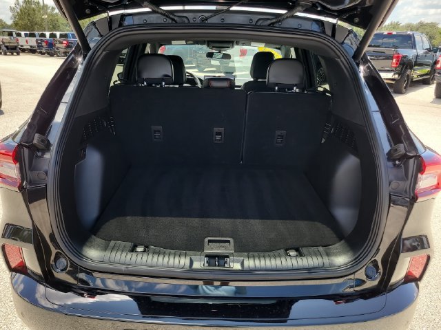 Used 2023 Ford Escape ST-Line w/ Tech Pack #1 AWD/4WD image 10