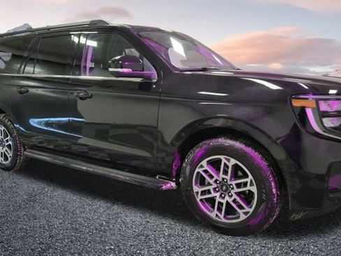 Certified 2025 Ford Expedition Max Active image 1