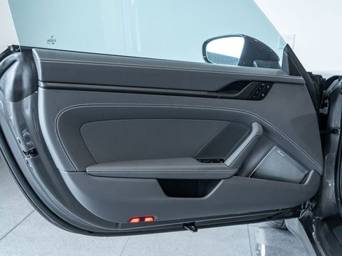 Certified 2023 Porsche 911 Targa 4 GTS AWD/4WD image 12