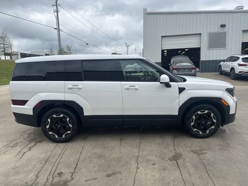 New 2026 Hyundai Santa Fe SE FWD image 5