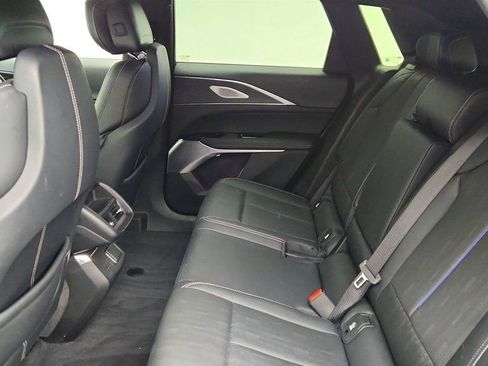 Used 2024 Cadillac Lyriq Sport image 22