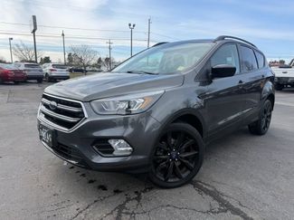 Used 2019 Ford Escape SE video 1