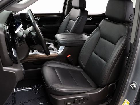 Used 2024 Chevrolet Silverado 1500 LT Trail Boss w/ LT Trail Boss Premium Package image 10