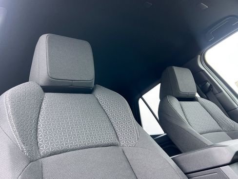 New 2026 Toyota 4Runner SR5 AWD/4WD image 16