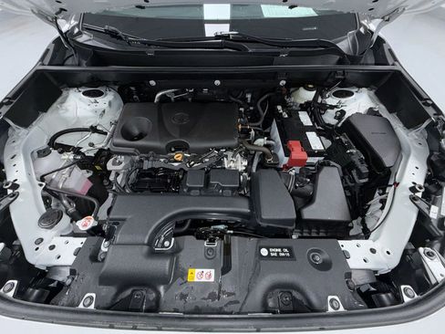 Used 2025 Toyota RAV4 LE image 22