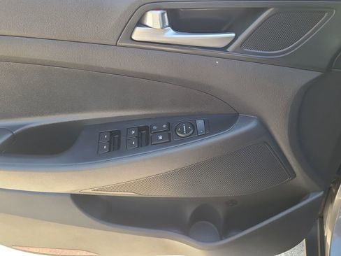 Used 2019 Hyundai Tucson Value w/ Cargo Package image 12