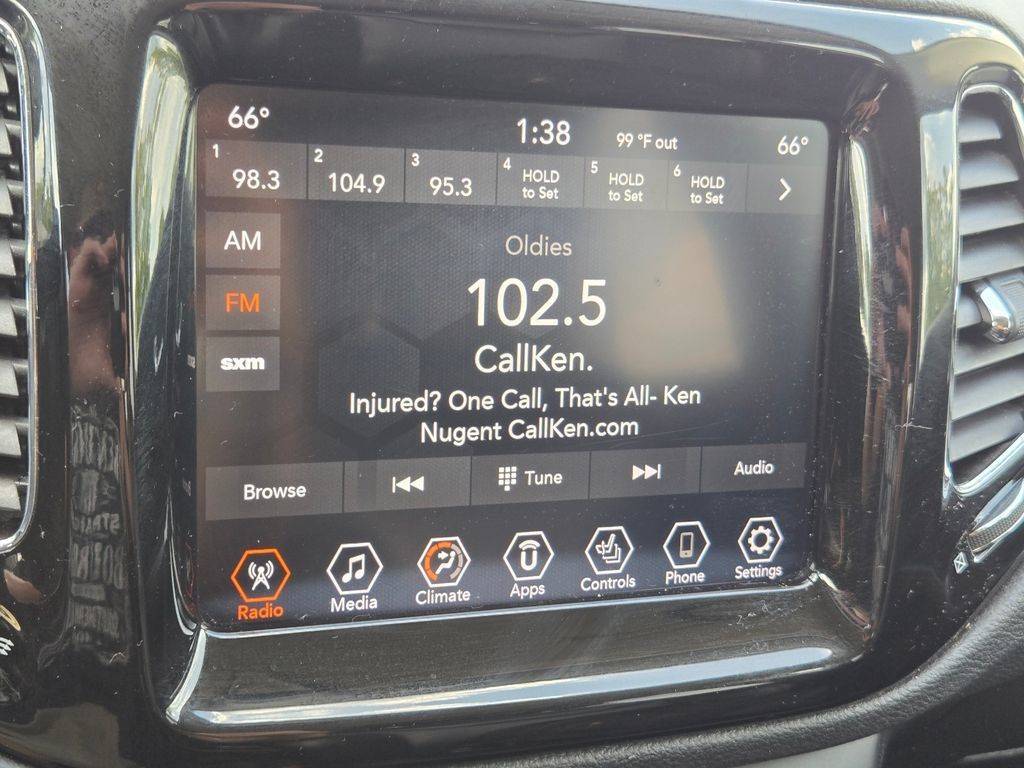 Used 2019 Jeep Compass Limited FWD image 25